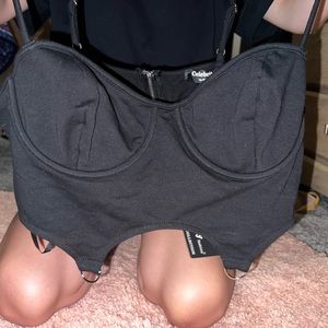 Women’s black crop top never worn